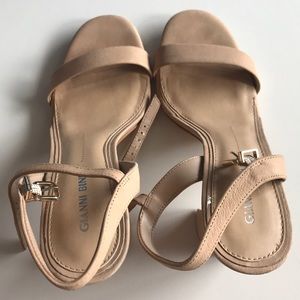 Gianni Bini nude heels